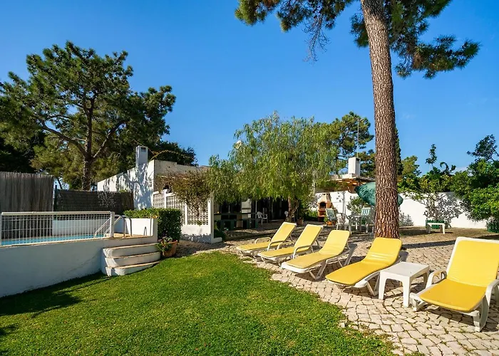 Whome | Balaia 3-bed Family Olhos de Agua (Albufeira)