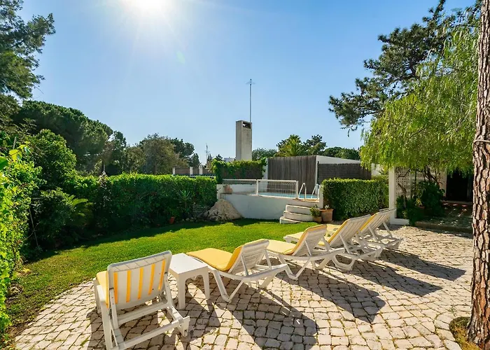 Whome | Balaia 3-bed Family Olhos de Agua (Albufeira)